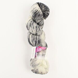 Lolo Did It Sparkle Sock Yarn Fingering Weight SW Merino 2 Ply 438 Yds Carson
